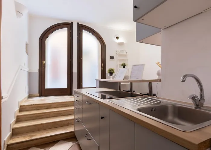 Bed & Breakfast Domus 14 3*