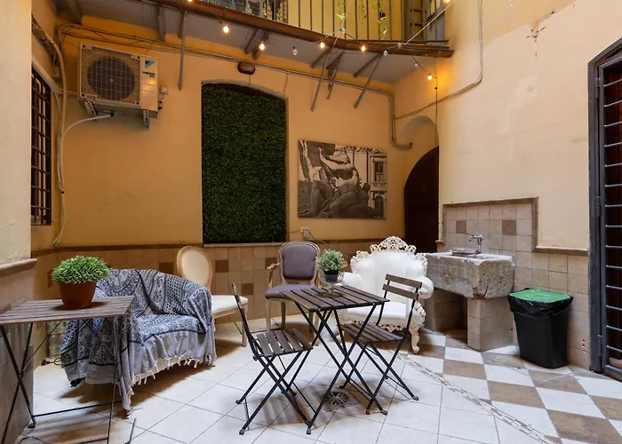 Domus 14 Bed & Breakfast 3*